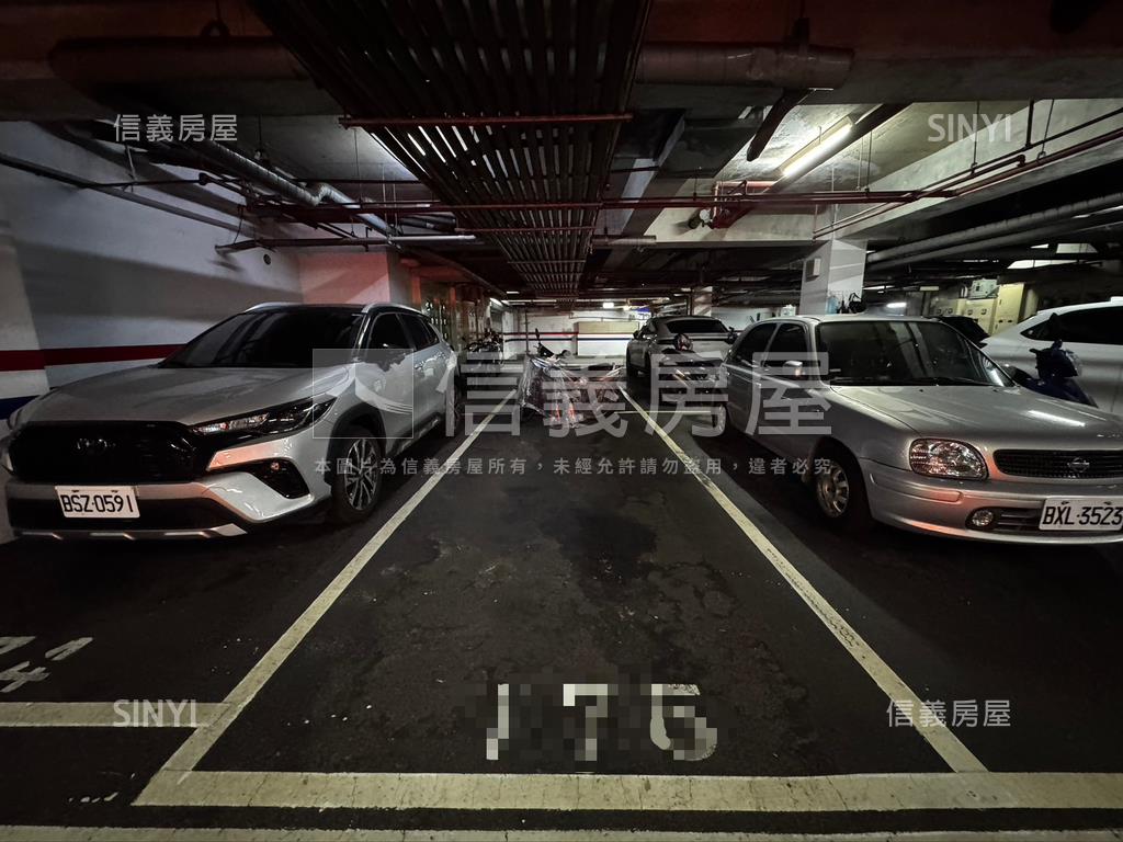 有誠意出售３房車位房屋室內格局與周邊環境