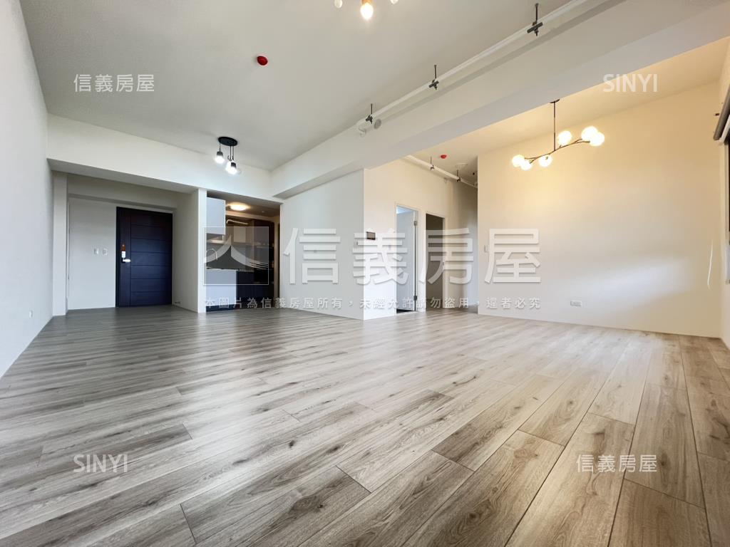臻未來。大空間朝南美屋房屋室內格局與周邊環境
