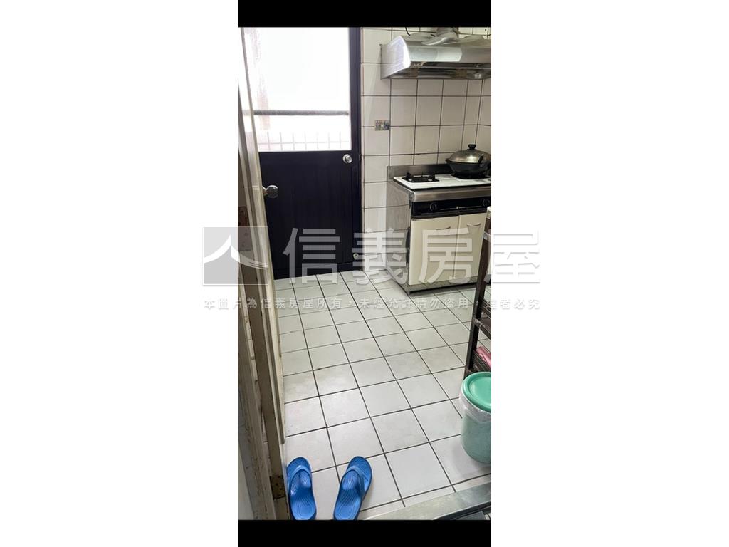 民權成功精華路段方正三房房屋室內格局與周邊環境