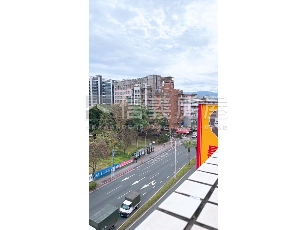 民權成功精華路段方正三房房屋室內格局與周邊環境