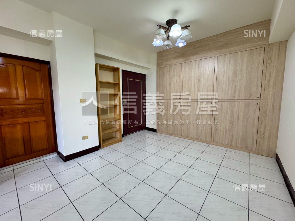 世紀名園舒適三房房屋室內格局與周邊環境