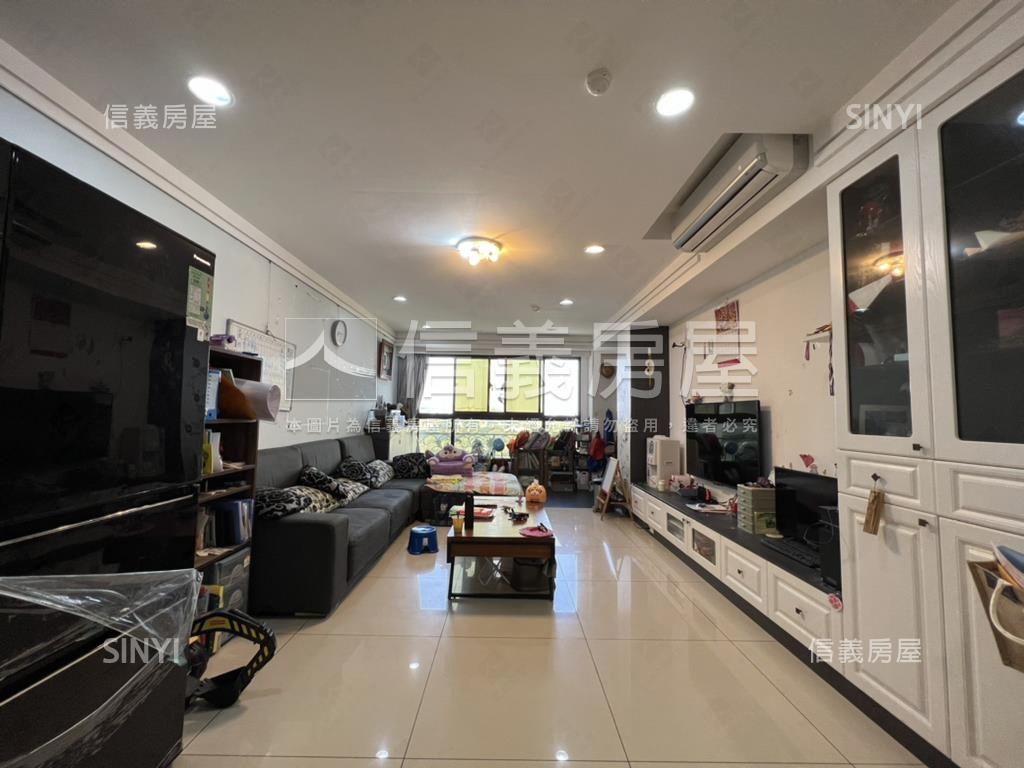 宜誠天匯３房１室美景觀房屋室內格局與周邊環境