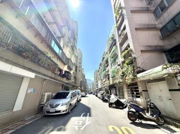 【新接】莊敬路單數巷一樓