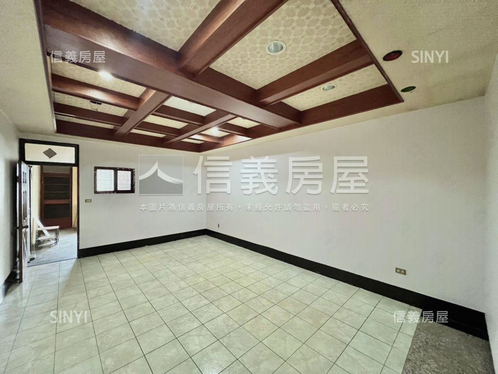 正中清路商業區透天店面房屋室內格局與周邊環境