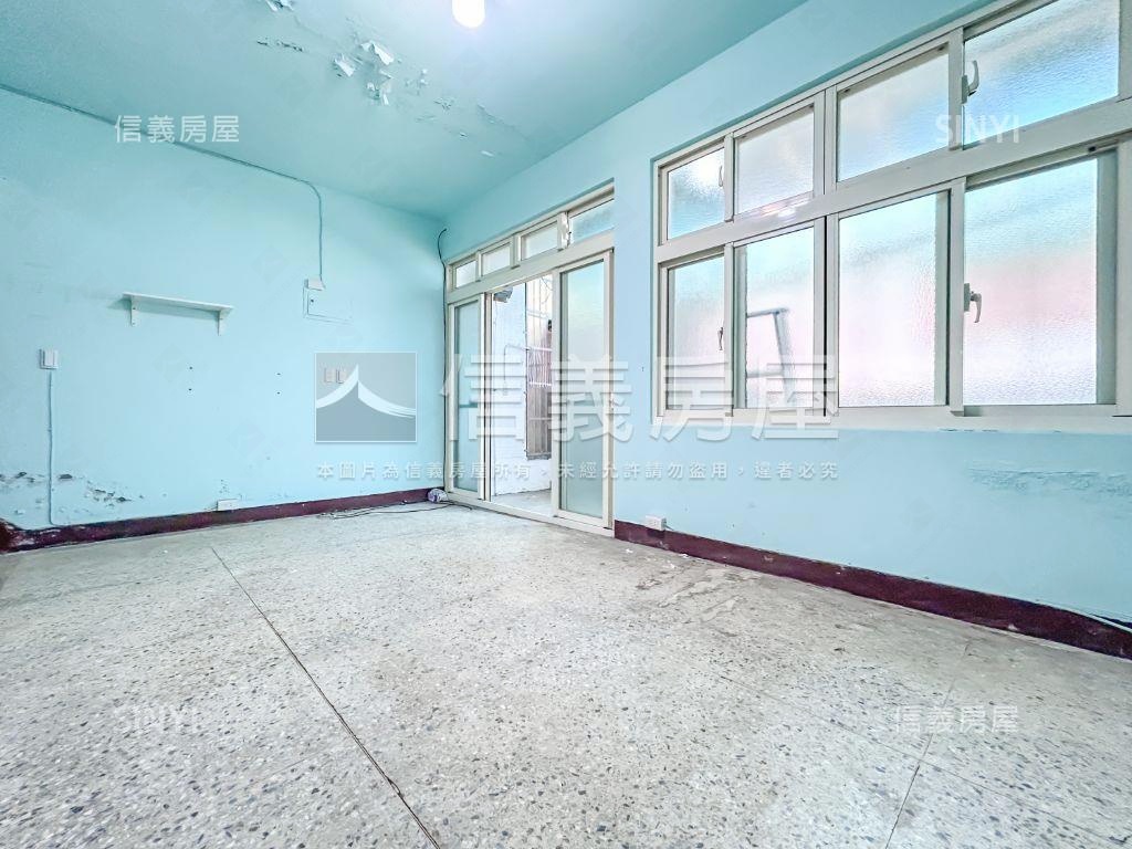 嘉豐社區．市區平地透天厝房屋室內格局與周邊環境