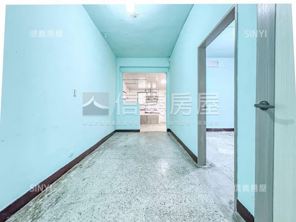 嘉豐社區．市區平地透天厝房屋室內格局與周邊環境