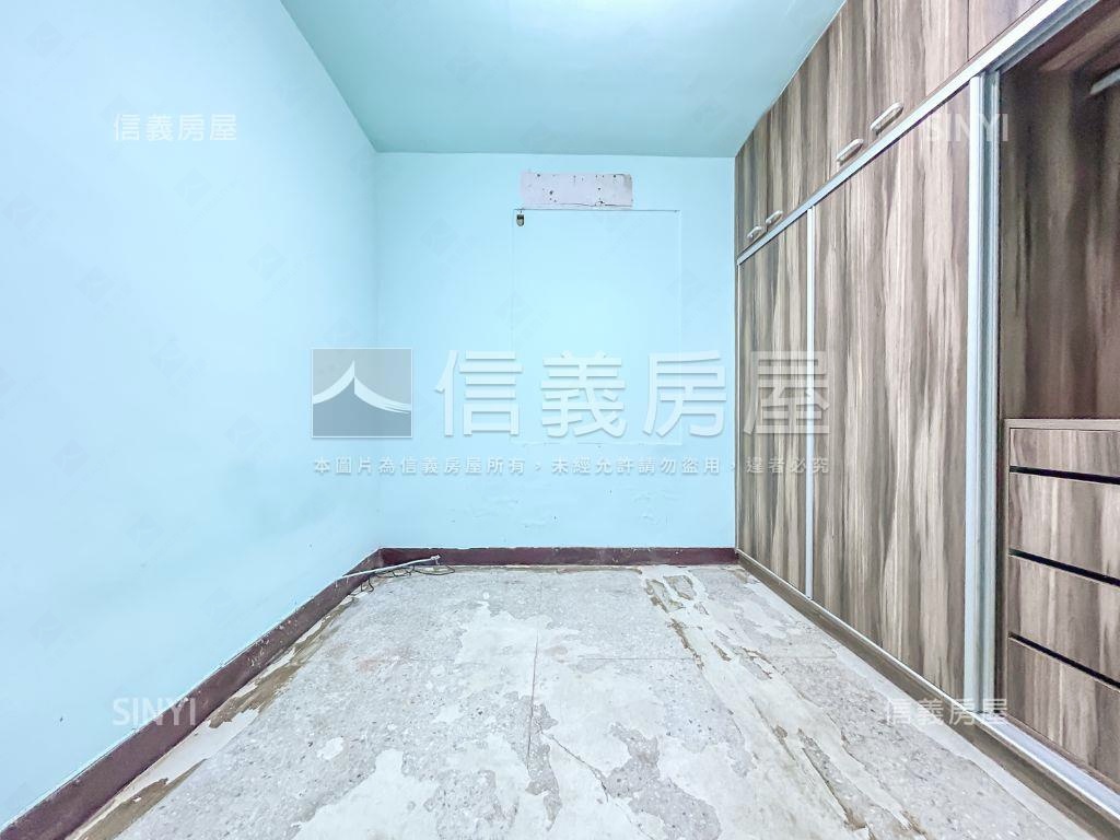 嘉豐社區．市區平地透天厝房屋室內格局與周邊環境