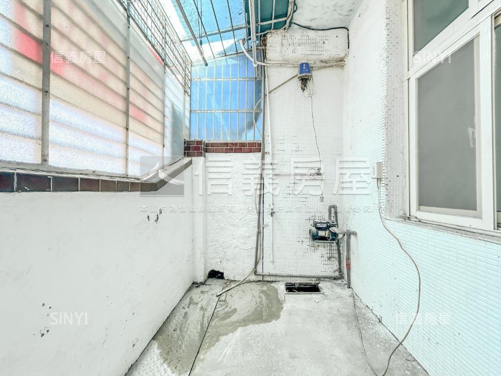 嘉豐社區．市區平地透天厝房屋室內格局與周邊環境