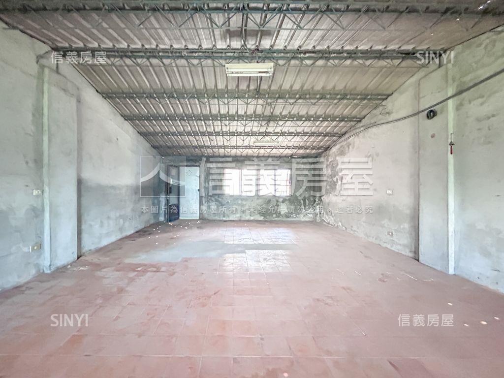 嘉豐社區．市區平地透天厝房屋室內格局與周邊環境