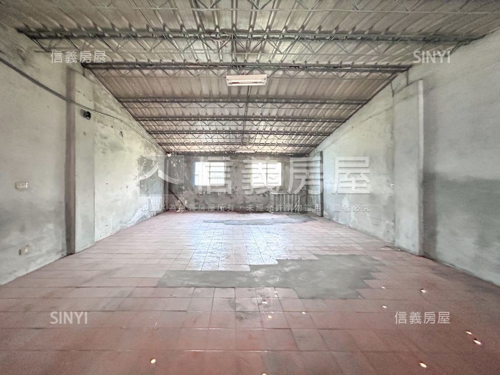 嘉豐社區．市區平地透天厝房屋室內格局與周邊環境