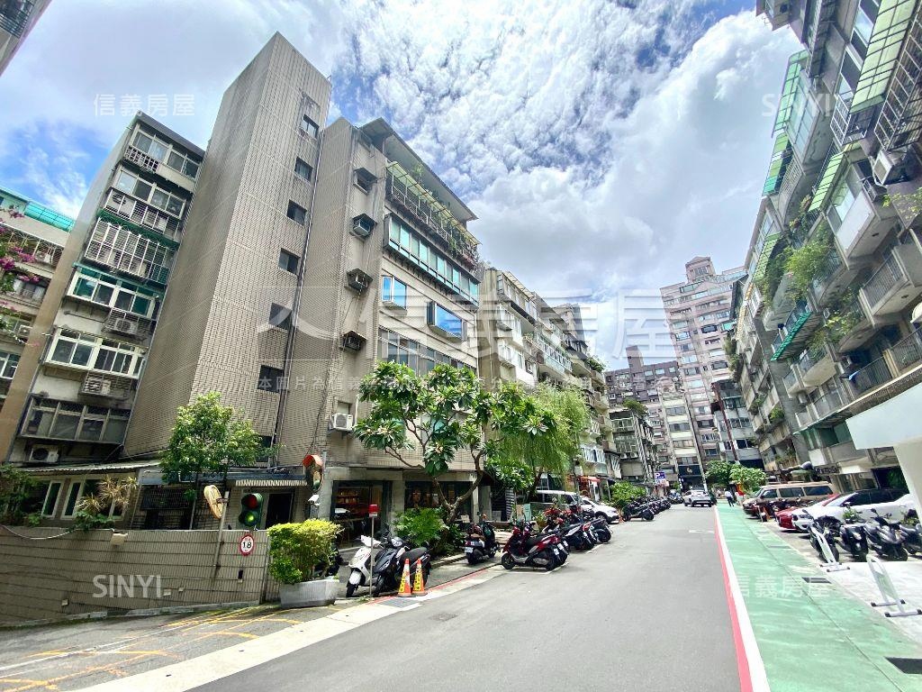 忠孝復興華廈３房面８米巷房屋室內格局與周邊環境