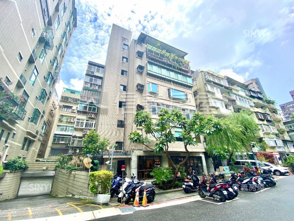 忠孝復興華廈３房面８米巷房屋室內格局與周邊環境