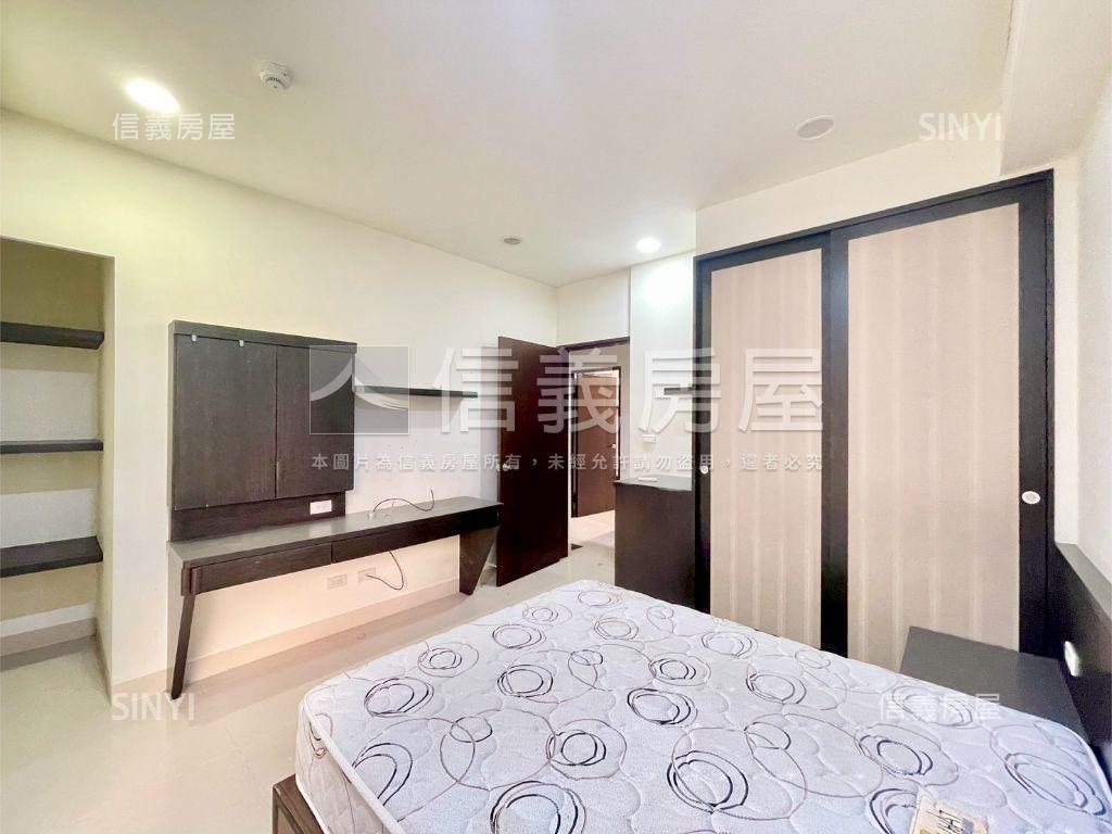 超商旁面寬４米６霸氣店面房屋室內格局與周邊環境