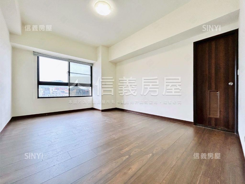 專任♡晴綻花園四房平車房屋室內格局與周邊環境