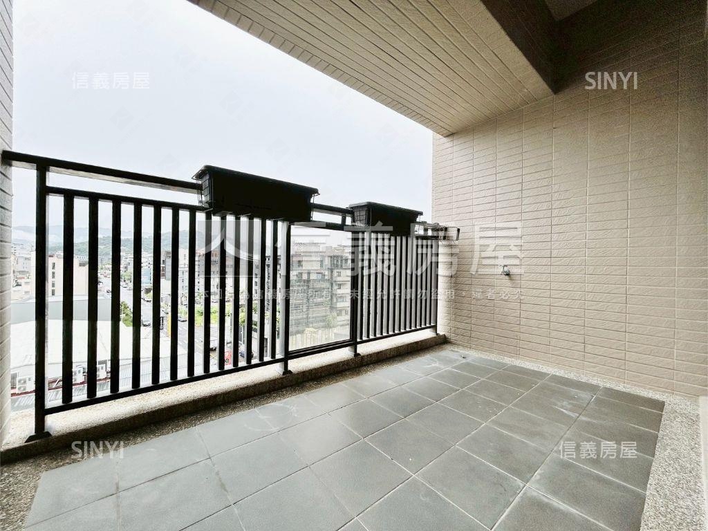 專任♡晴綻花園四房平車房屋室內格局與周邊環境