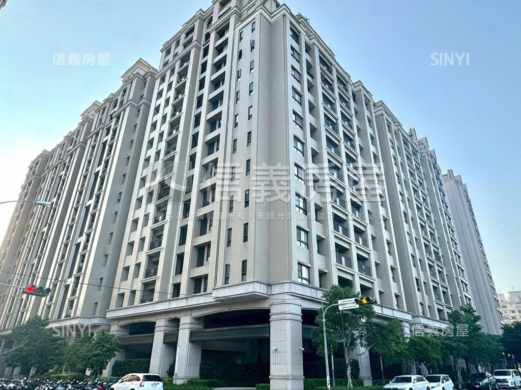 專任♡晴綻花園四房平車房屋室內格局與周邊環境