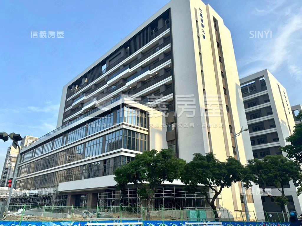 專任♡晴綻花園四房平車房屋室內格局與周邊環境