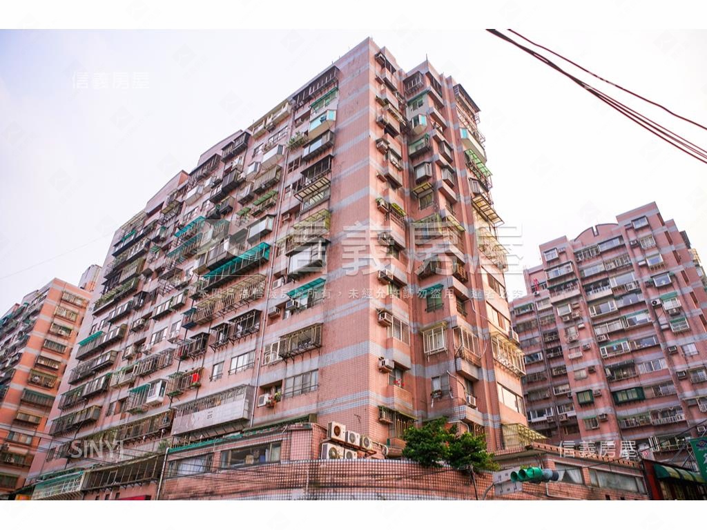 濱湖特區Ａ·光韻三房電梯房屋室內格局與周邊環境