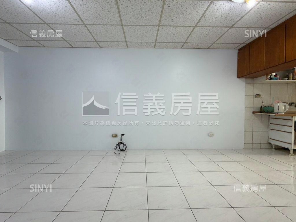 永大夜市旁低總價兩房房屋室內格局與周邊環境