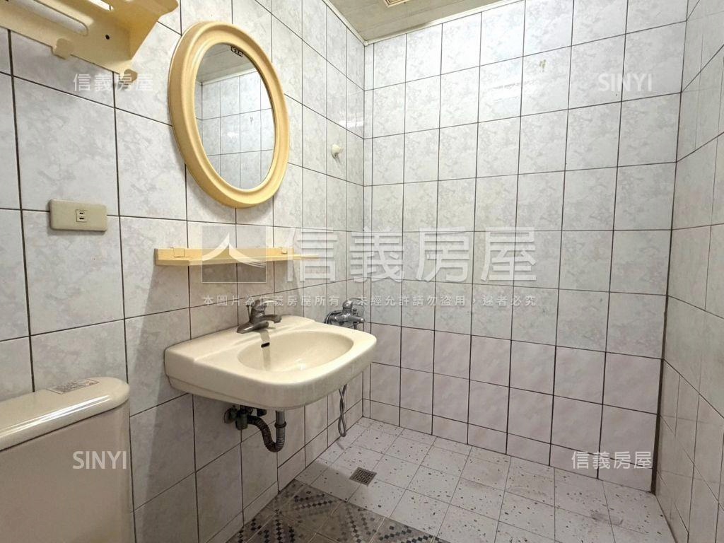 永大夜市旁低總價兩房房屋室內格局與周邊環境