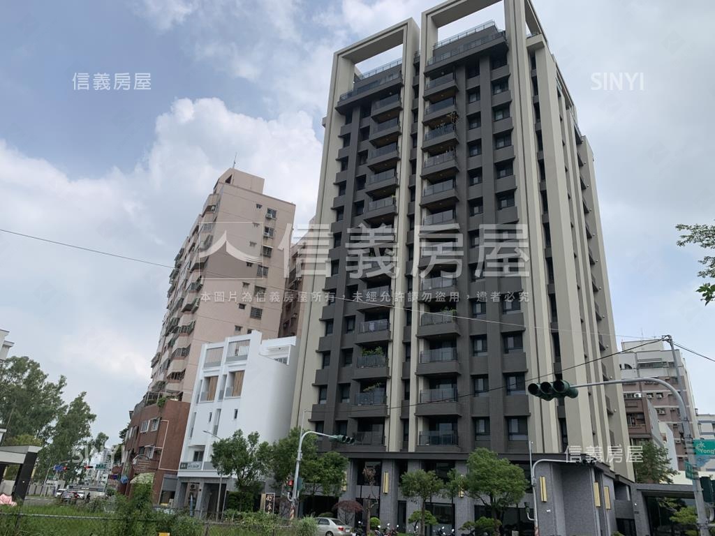 新案～龍舜東方三房雙平車房屋室內格局與周邊環境