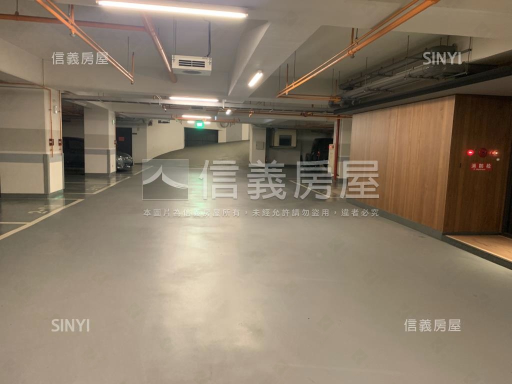 新案～龍舜東方三房雙平車房屋室內格局與周邊環境