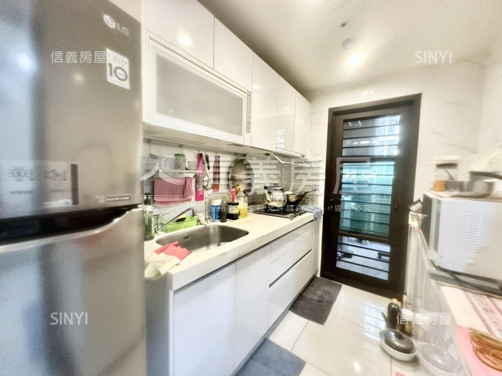 雲品三房平車這間好香房屋室內格局與周邊環境