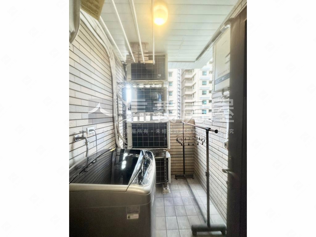 雲品三房平車這間好香房屋室內格局與周邊環境