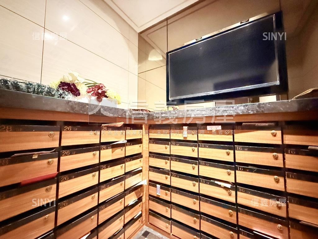 幸福路上【微風館】小資美房屋室內格局與周邊環境