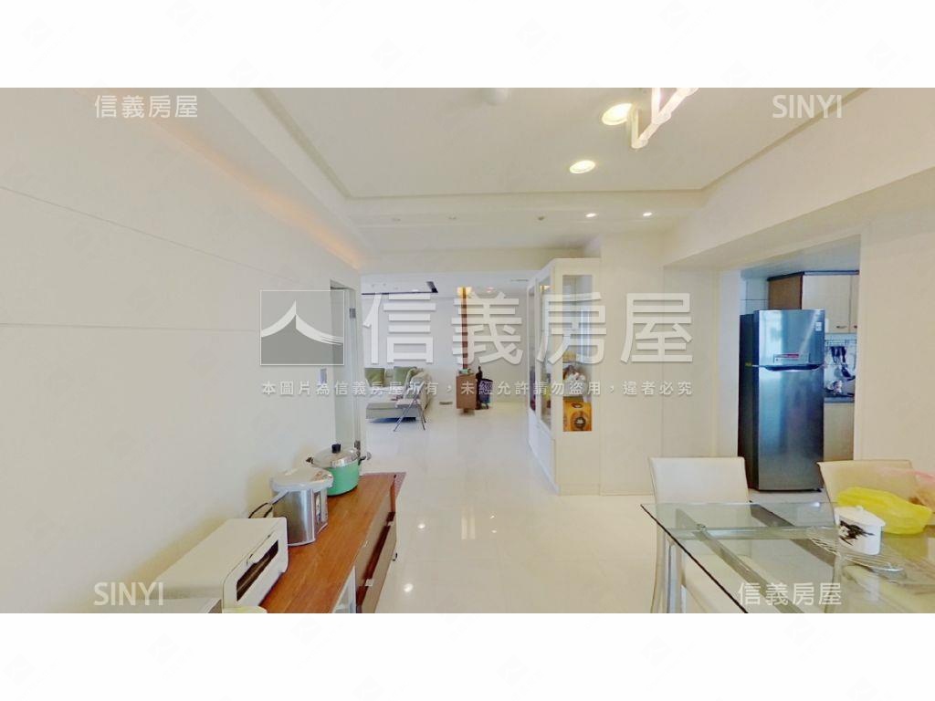 白雲山莊美裝潢三房高樓層房屋室內格局與周邊環境