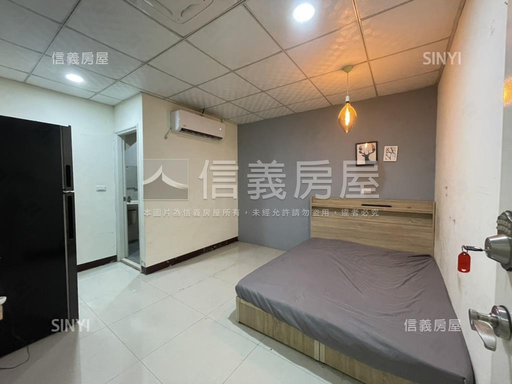 大降價！整棟透套近一中房屋室內格局與周邊環境