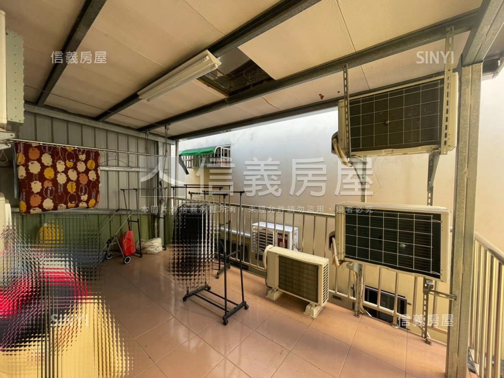 大降價！整棟透套近一中房屋室內格局與周邊環境