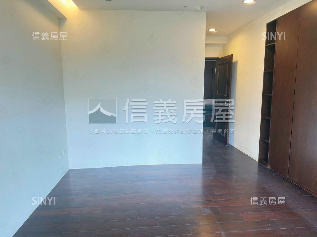 青山鎮漂亮景觀房屋室內格局與周邊環境