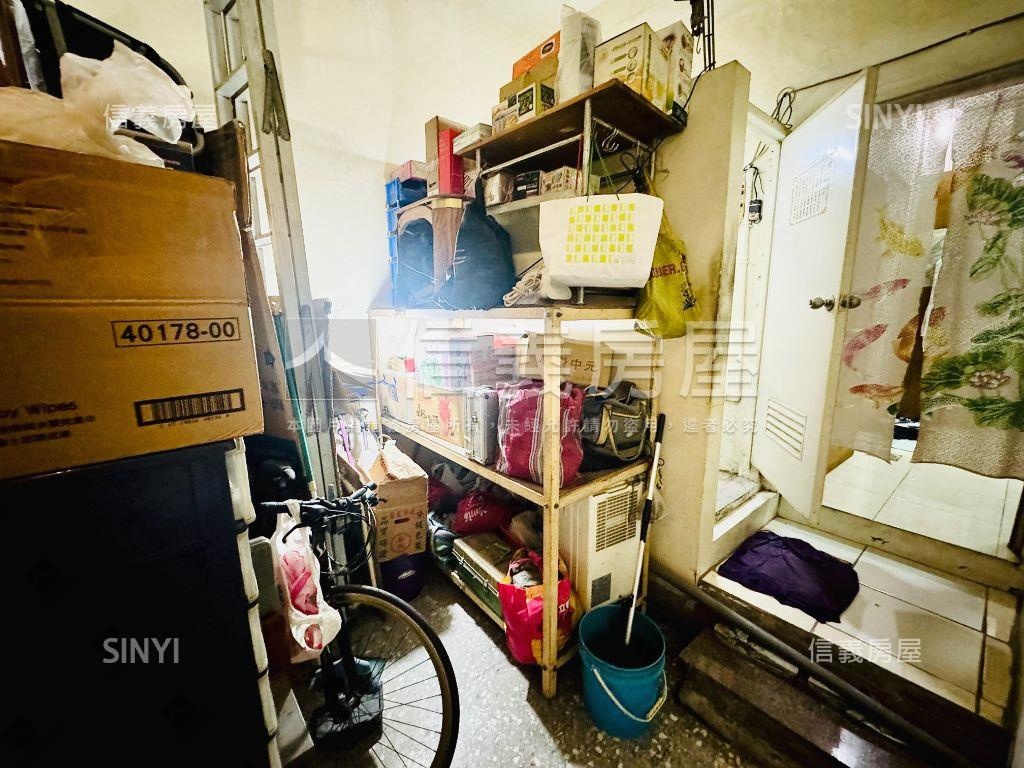 ✦廟街夜市大空間一樓房屋室內格局與周邊環境