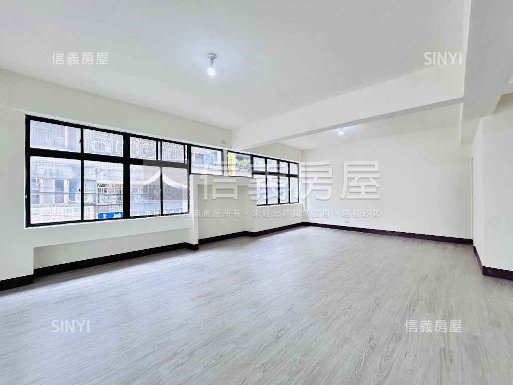 專任）愛二街邊間黃金二樓房屋室內格局與周邊環境
