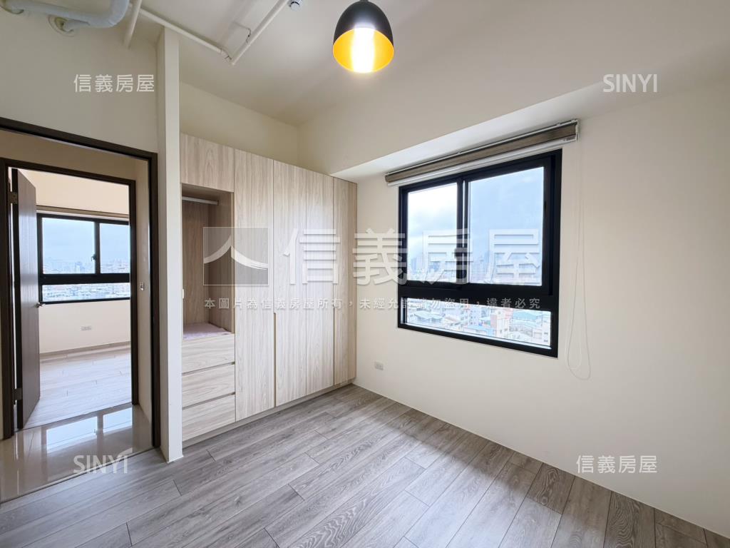 順天謙華高樓Ｂ１平車房屋室內格局與周邊環境