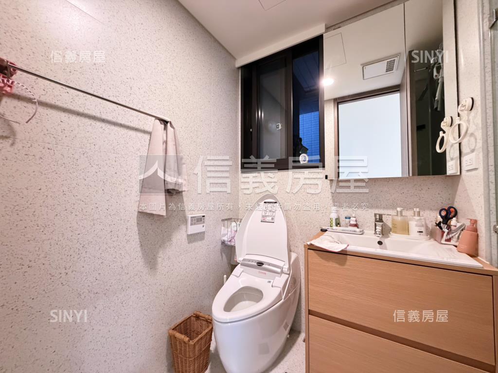 順天謙華高樓Ｂ１平車房屋室內格局與周邊環境