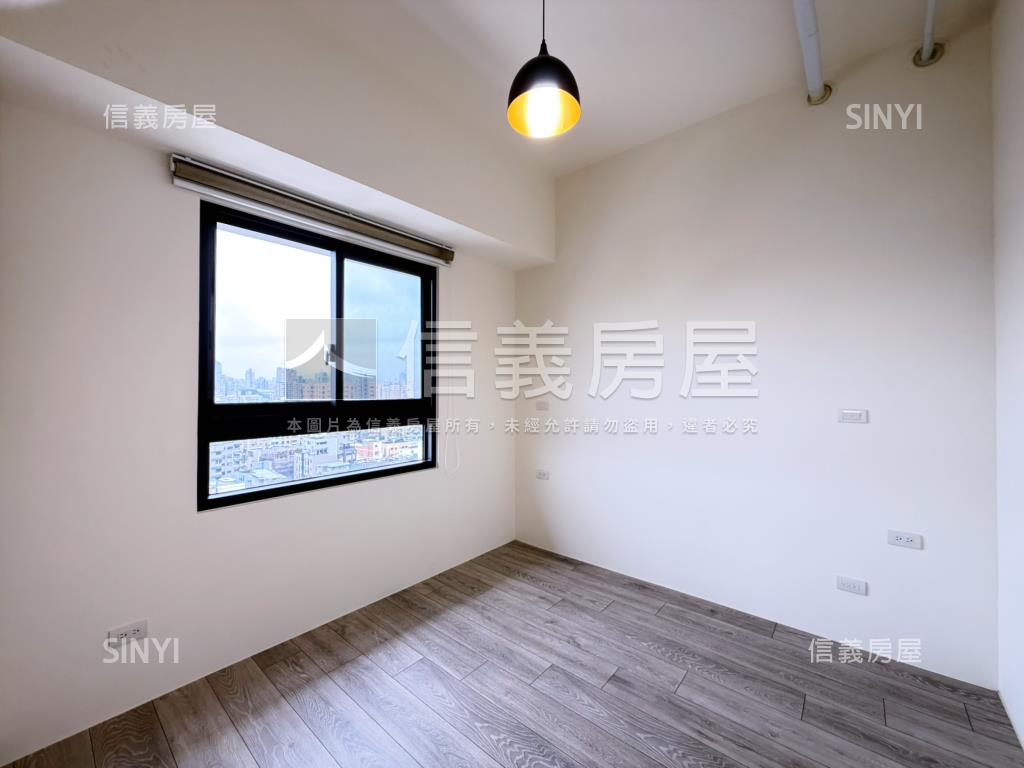 順天謙華高樓Ｂ１平車房屋室內格局與周邊環境