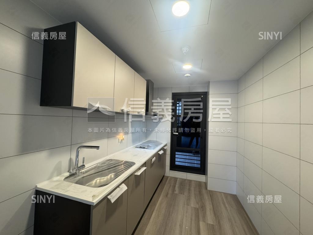 內壢｜昭揚大耀雙車位房屋室內格局與周邊環境