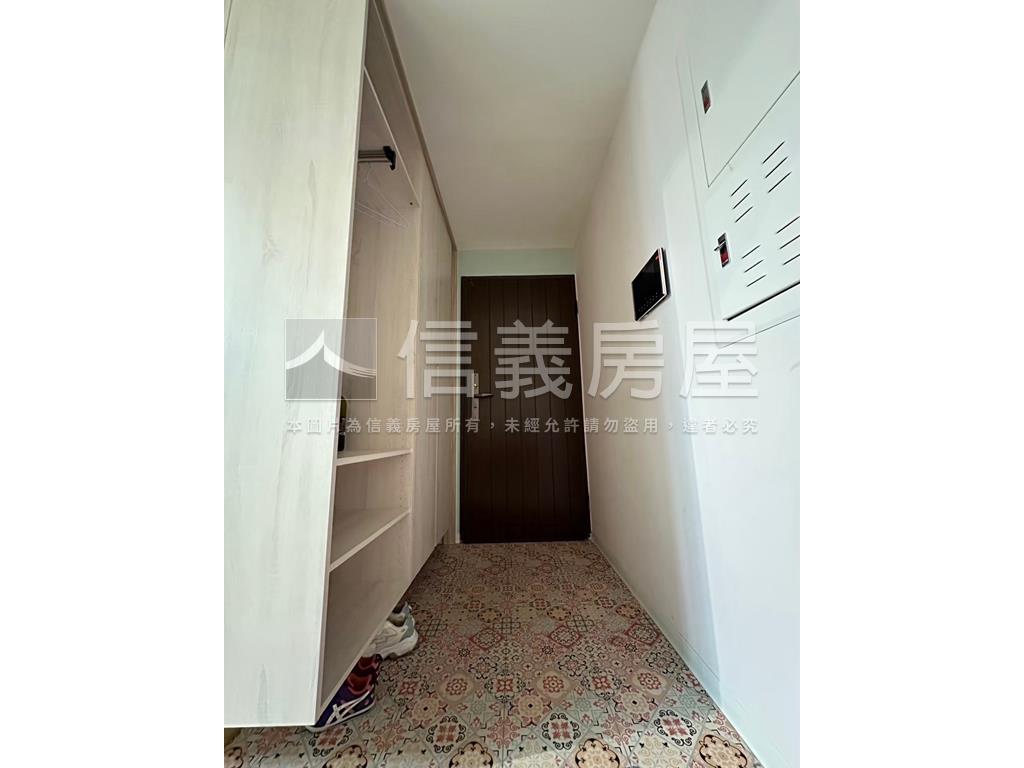 小品川邊間２房＋坡平車位房屋室內格局與周邊環境