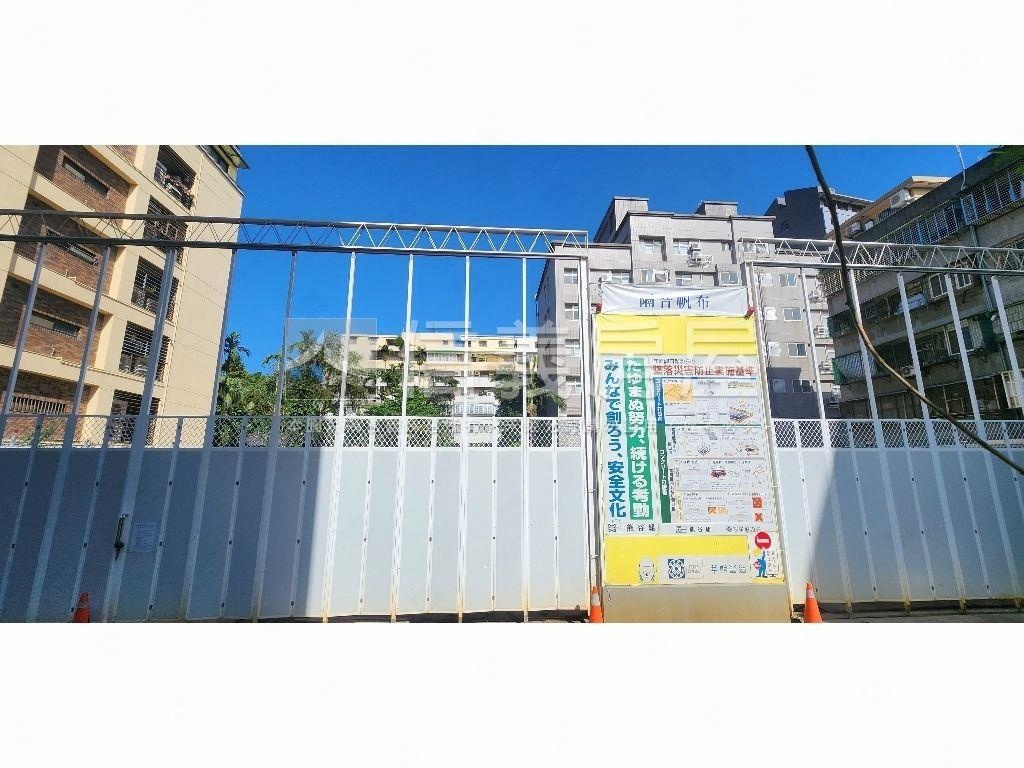 ✿龍門學區捷運套房✿房屋室內格局與周邊環境