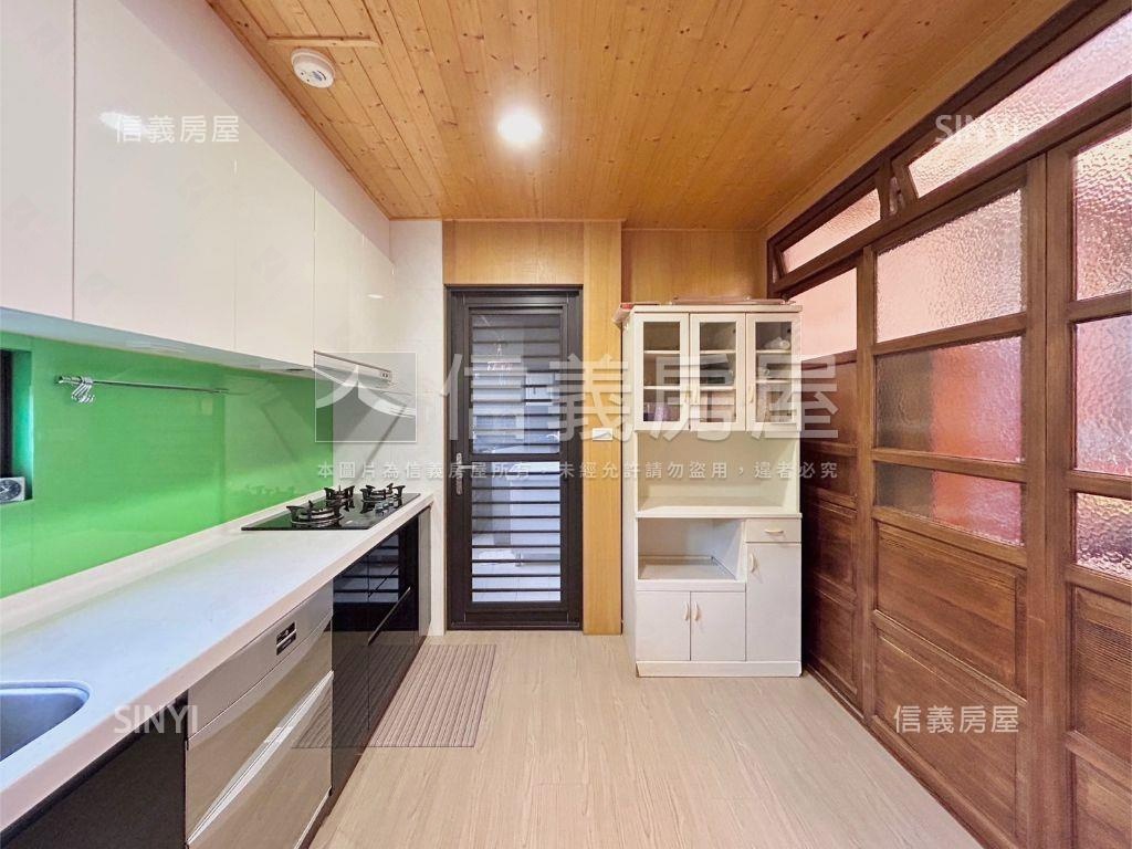 近東園培英實木裝潢美屋房屋室內格局與周邊環境