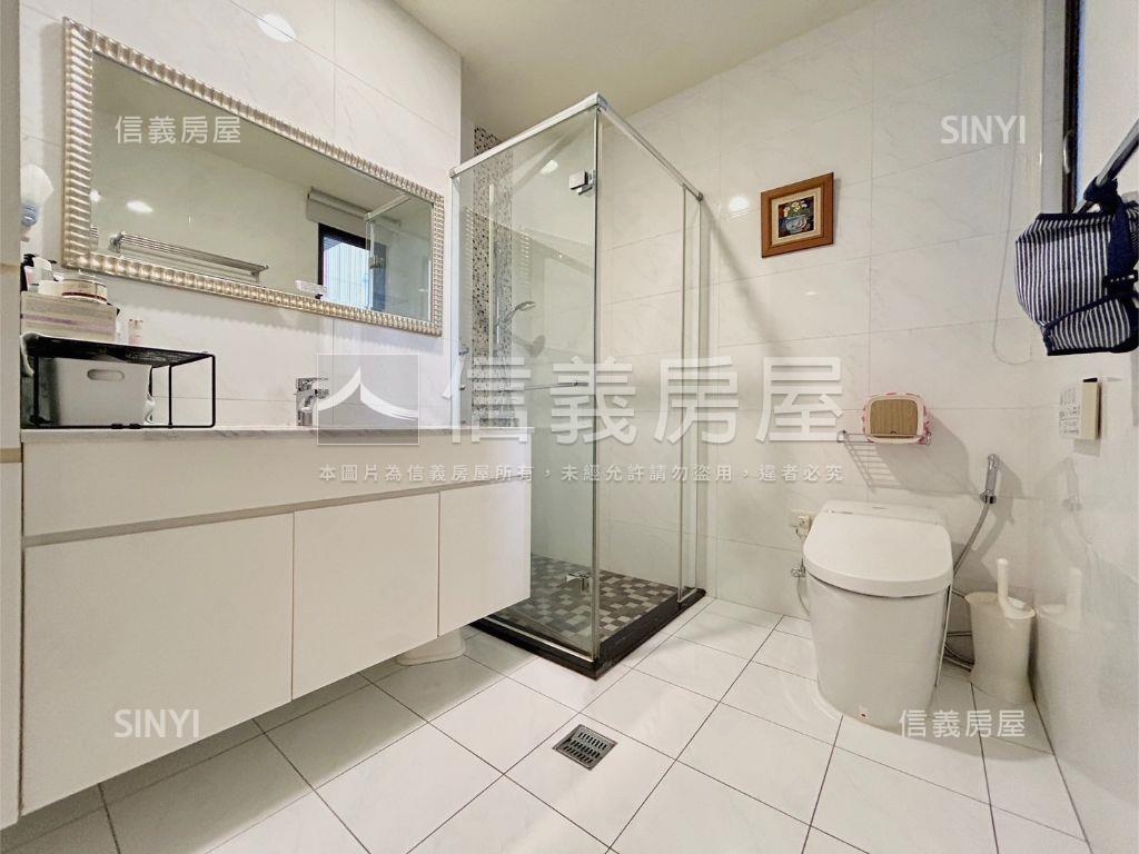 近東園培英實木裝潢美屋房屋室內格局與周邊環境