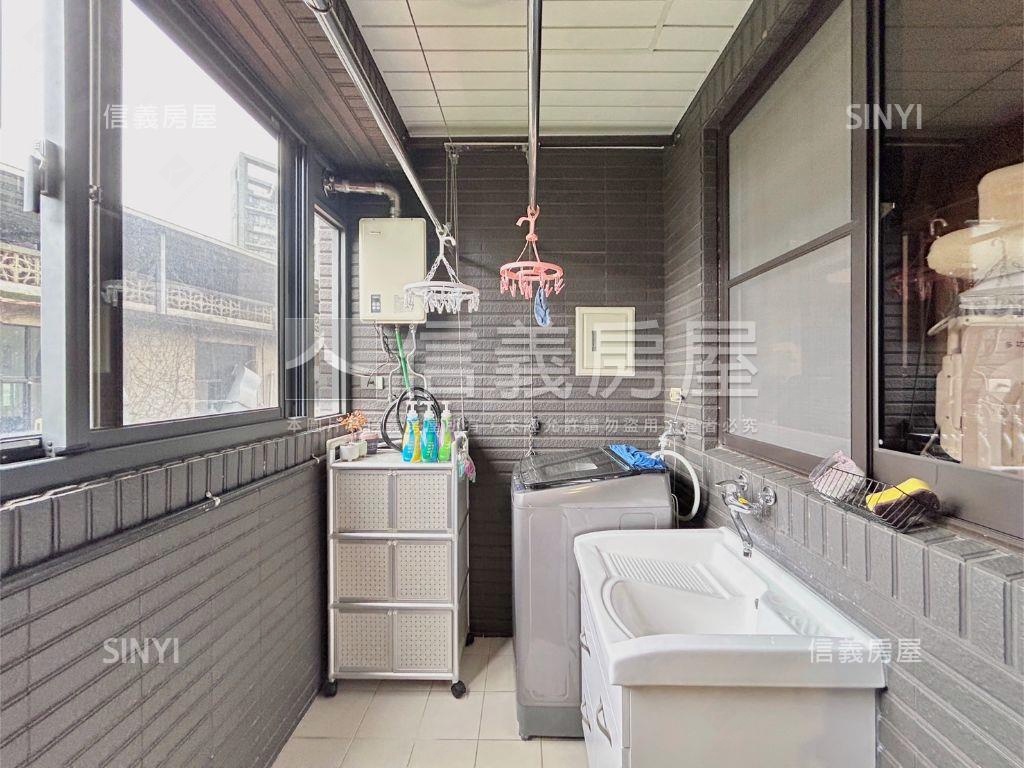 近東園培英實木裝潢美屋房屋室內格局與周邊環境