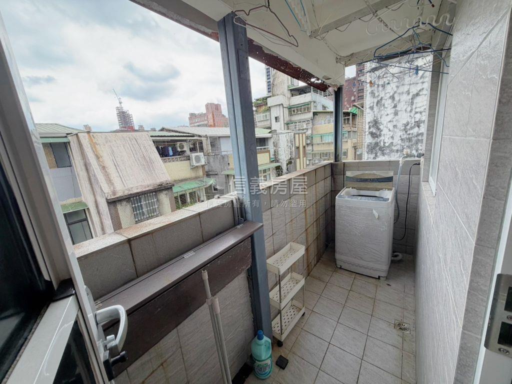 通化街金雞母收租公寓房屋室內格局與周邊環境