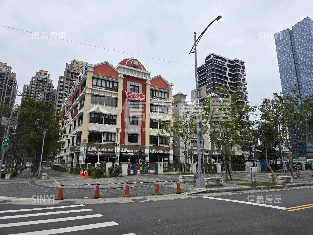 家泰家悅邊間雙層店面房屋室內格局與周邊環境
