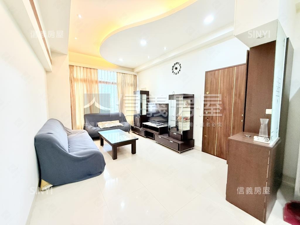 十方雲集外棟採光溫馨三房房屋室內格局與周邊環境