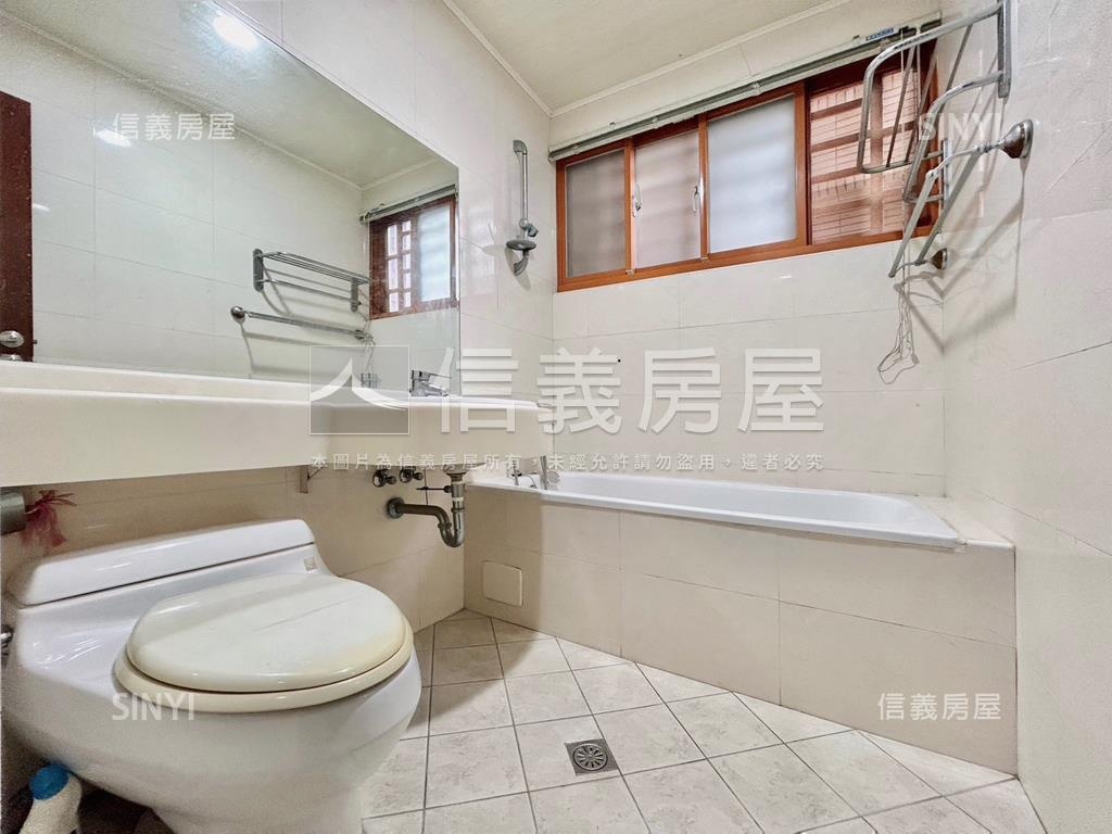 十方雲集外棟採光溫馨三房房屋室內格局與周邊環境