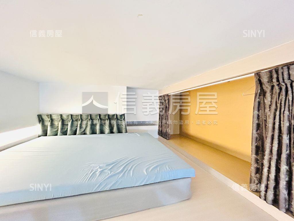 時尚挑高阿摩２房屋室內格局與周邊環境