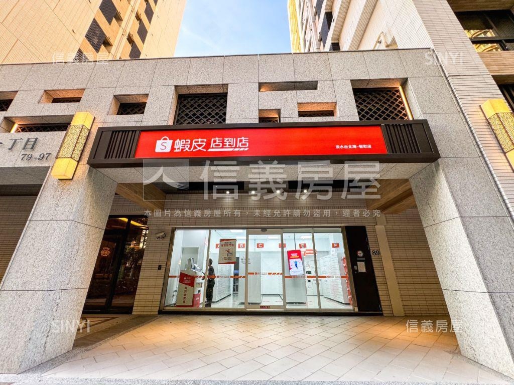 台北灣銀河高樓球場景觀房屋室內格局與周邊環境